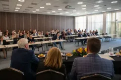 gal-1731586619-67d3fac07bb72