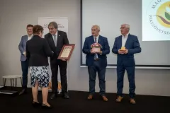 gal-1731586861-67d3faff9d1f8