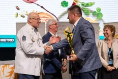 gal-17-2-67d7e37924921