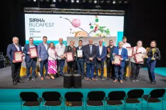 gal-17-8-67d7e384b9a72