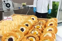 16-6818831744eae